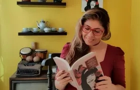 Dina Luz Pardo, comunicadora social, poeta, escritora y directora de Asocentro.