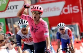 Magnus Cort Nielsen celebra su tercera victoria. 