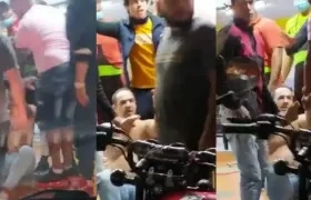 Concejal agredido por la comunidad en Floridablanca, Santander.