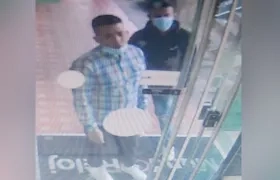 Uno de los presuntos ladrones que fue capturado cuando trató de huir. 