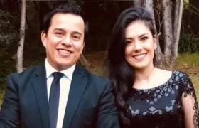 Andrés Mayorquín y su esposa Karen Vaquiro.
