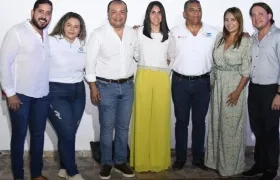 José Sierra, Gisella Bolivar, José Vega, Marian Maloof, Luis Alfonso Pérez, Roxana Beleñoy Ricardo Mendoza.