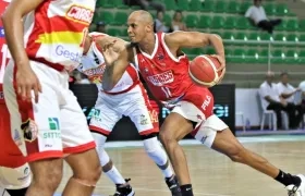 Ernesto Oglivie fue el destacado de Titanes. 