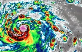 Momento exacto del paso de 'Julia' por San Andrés.