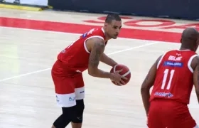 Jonathan Rodríguez y Ernesto Oglivie. 