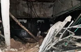 Techo colapsado en la discoteca. 