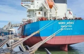 Inspección de la Dimar a un buque en Santa Marta.