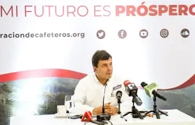 Roberto Vélez.