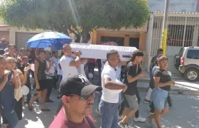 Sepelio del niño Adolfo Valega