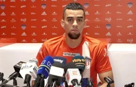 Daniel Giraldo, mediocampista del Junior