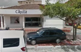 El vehículo fue robado mediante modalidad de halado frente a la funeraria. 