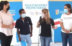 La Gobernadora Elsa Noguera presidiendo el acto.