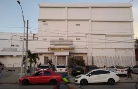 El joven fue llevado a la Clínica San Ignacio. 