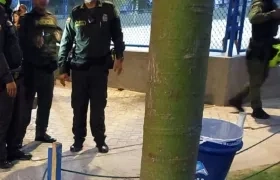 Policía en el lugar donde fue asesinado el hombre en La Manga.