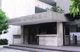 Fachada de la Universidad Metropolitana de Barranquilla.