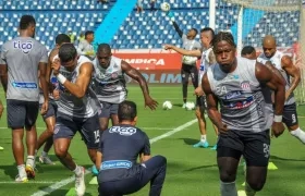 Dany Rosero durante un calentamiento. 