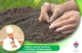 Monseñor Pablo Salas Anteliz, Arzobispo de Barranquilla.