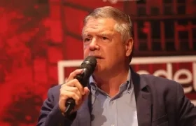 Juan Carlos Vélez Uribe.