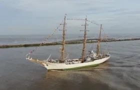 El buque ARC "Gloria".