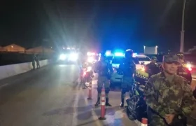 Vigilancia al puente Pumarejo