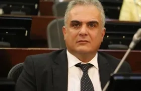 Johnny Besaile, senador cordobés.