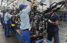 El sector que más creció en marzo de 2022 fue la industria manufacturera.