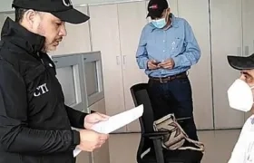 Acto de entrega del exalcalde de Caimito, Víctor Miguel Ricardo Vega.