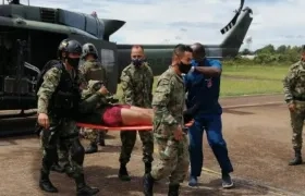 Evacuación de los soldados heridos,