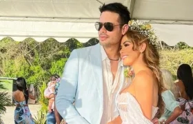 Elianis Garrido y Álvaro Navarro en la boda celebrada el sábado.