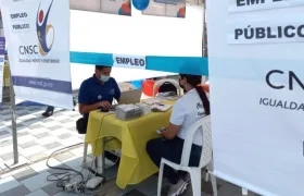 El proceso es coordinado por la Comisión Nacional del Servicio Civil.