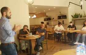 El periodista Juan Alejandro Tapia en el reciente taller 'Juego de Palabras'.