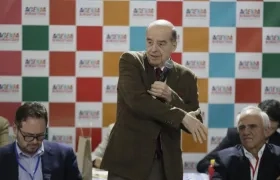 El canciller designado por el Gobierno del presidente electo de Colombia, Gustavo Petro, Álvaro Leyva.