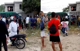 Bus de Cootrab afectado. 