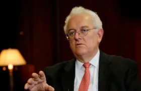 José Antonio Ocampo, Ministro de Hacienda.