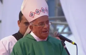 Arzobispo Jorge Enrique Jiménez Carvajal.