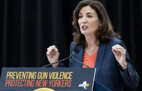 La gobernadora de Nueva York, Kathy Hochu.