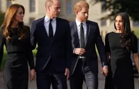 Guillermo y Enrique, y sus esposas Catalina y Meghan