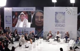 Comisión de la Verdad presentando su informe.