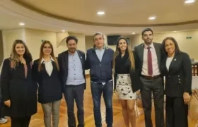 Registro gráfico de la primera reunión para discutir el tema.