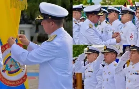Ceremonia de ascenso y de condecoraciones. 
