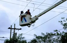 Trabajos de operarios de Air-e