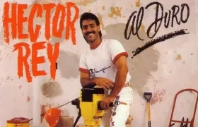 Héctor Rey, en la carátula de uno de sus discos de mayor éxito.