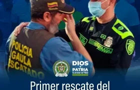 El coronel Luis Rodríguez saluda al ganadero Javier García Maya.