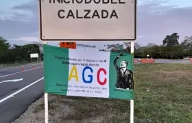 Uno de los mensajes sobre una de las vías de Bolívar.