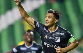 Teófilo Gutiérrez continúa sin definir su futuro.