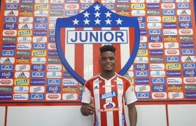 Andrey Estupiñán procede de Independiente Santa Fe.