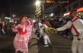 La Noche de Faroles y Tambores cada vez toma más fuerza.