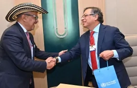 El Presidente Gustavo Petro con el Director de la OMS, Tedros Adhanom Ghebreyesus.