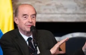 El Canciller Álvaro Leyva.