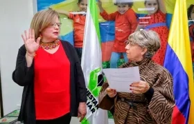 Astrid Cáceres asumió dirección del ICBF.